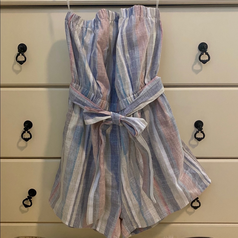 Strapless romper